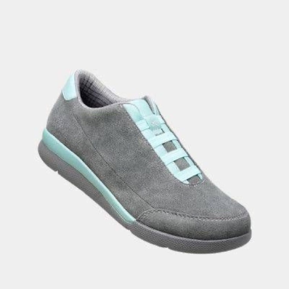 Kuru Sneakers